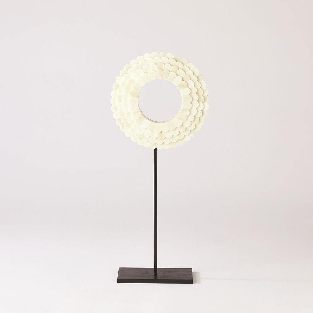 Decor Four Layer Bone Scalloped Mounted Ring-White-Sm