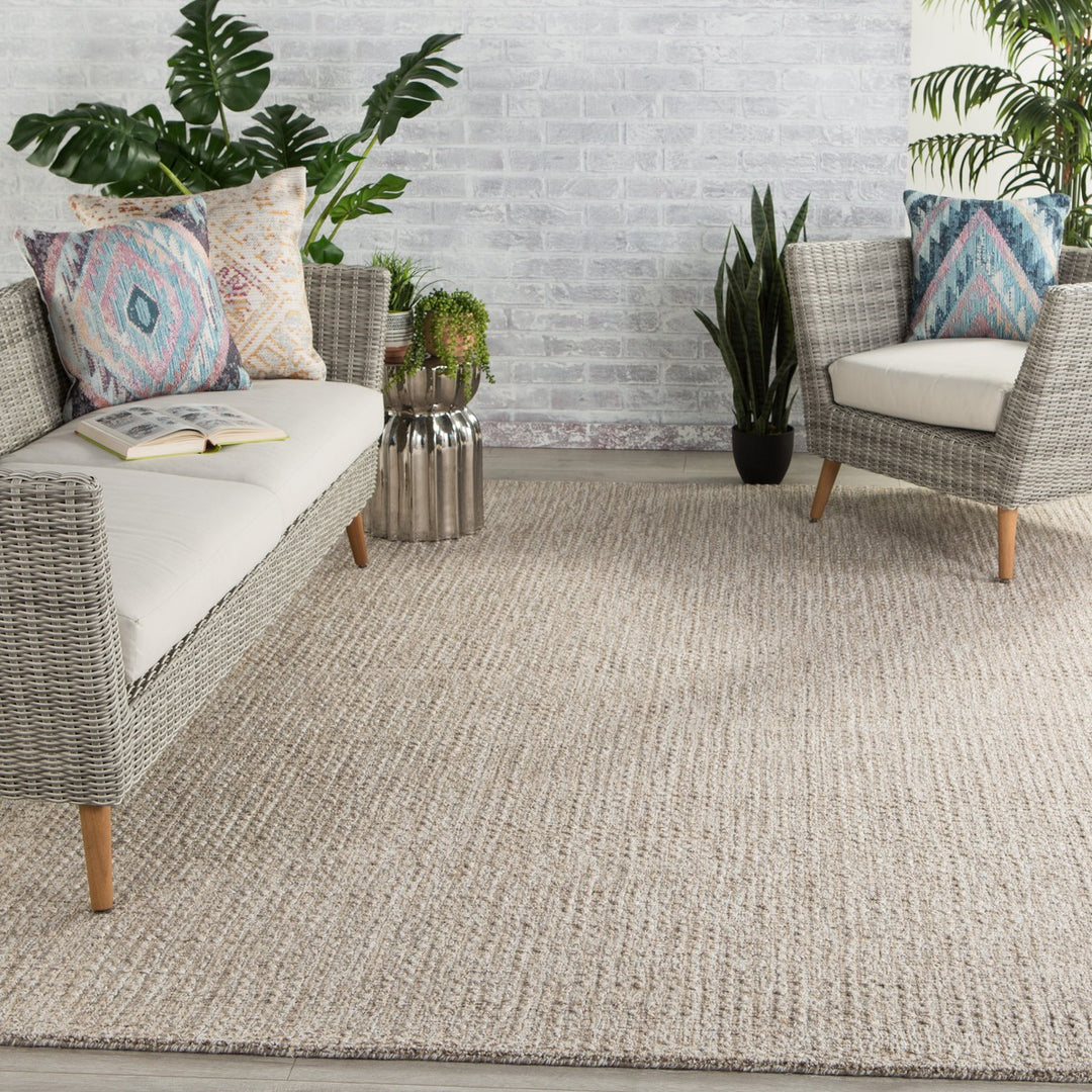 Jaipur Living Jardin Indoor/ Outdoor Solid Gray/ White Area Rug (10'X14')