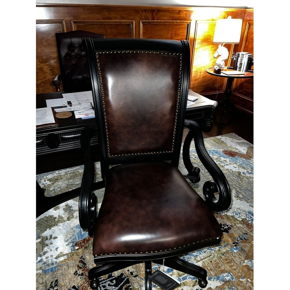 Telluride Tilt Swivel Chair