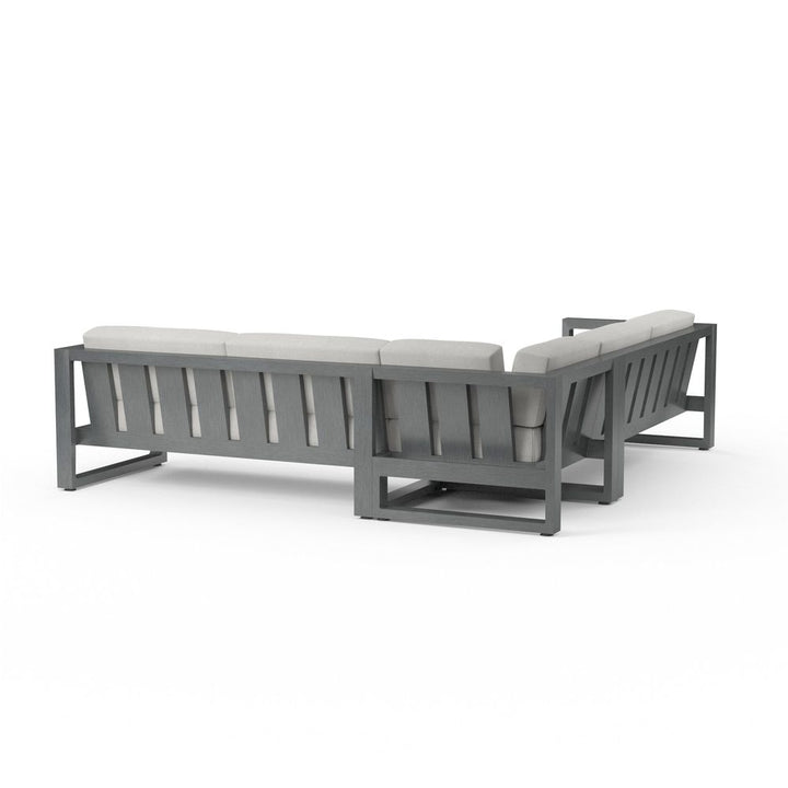 Outdoor Sofas and Sectionals Redondo Sectional in Cast Silver, No Welt