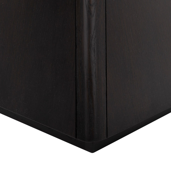 Alma Center/Dining Table