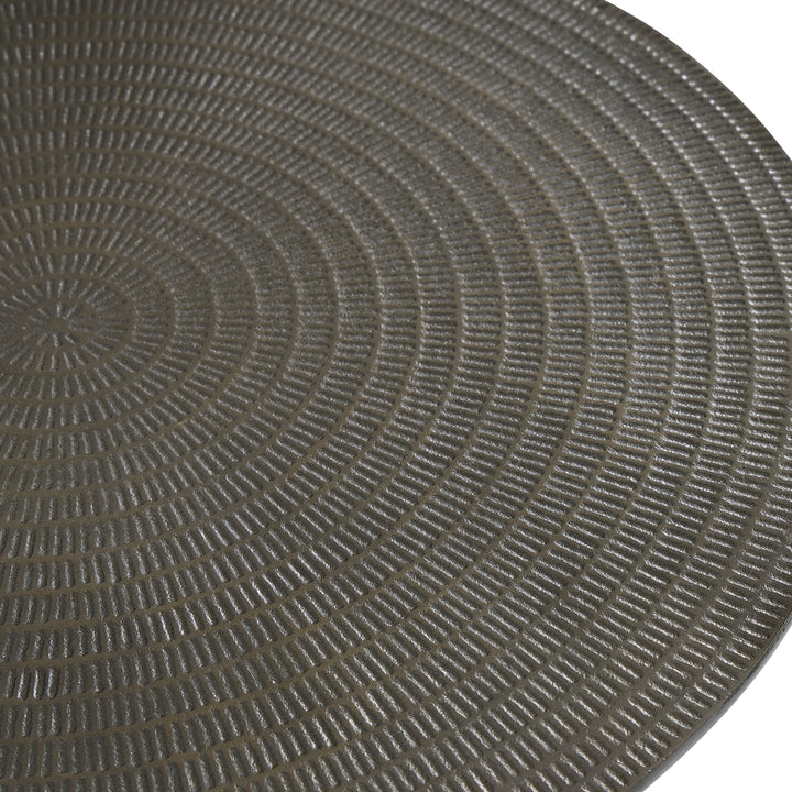Calla Round Chairside Table