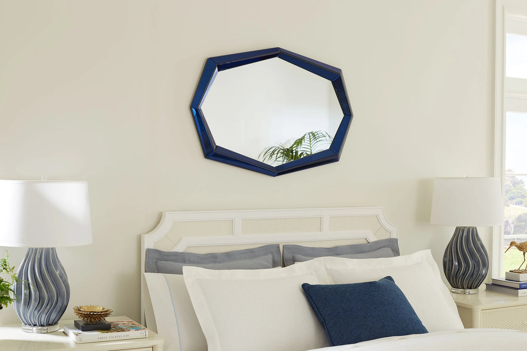 Avery Mirror