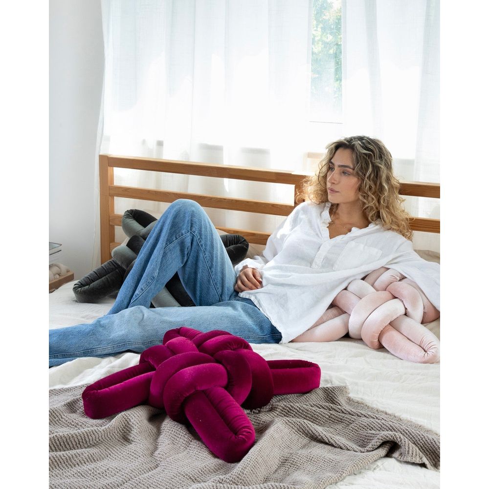 Pillows Burgandy Knot Pillow