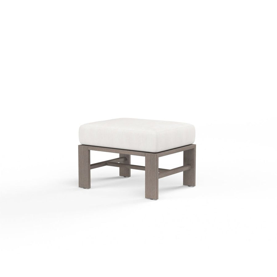 Outdoor Ottomans Laguna Ottoman in Canvas Flax, No Welt