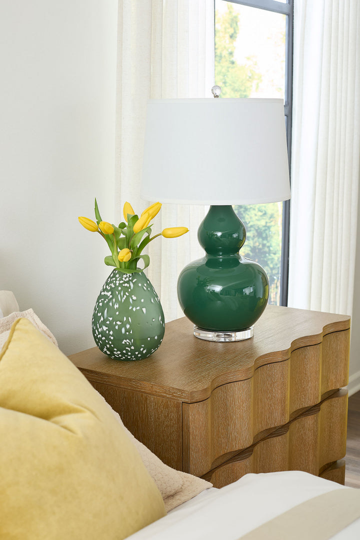 Chani Medium Vase, Tea Green
