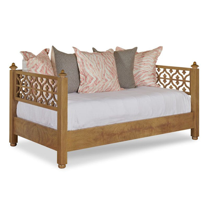 Poppy Day Bed