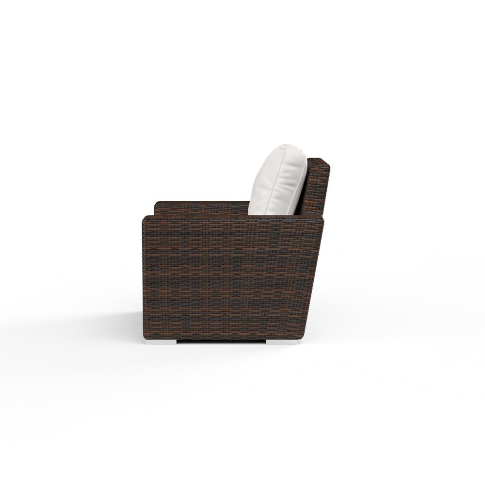 Outdoor Lounge Chairs Montecito Club Chair in Canvas Flax w/ Self Welt