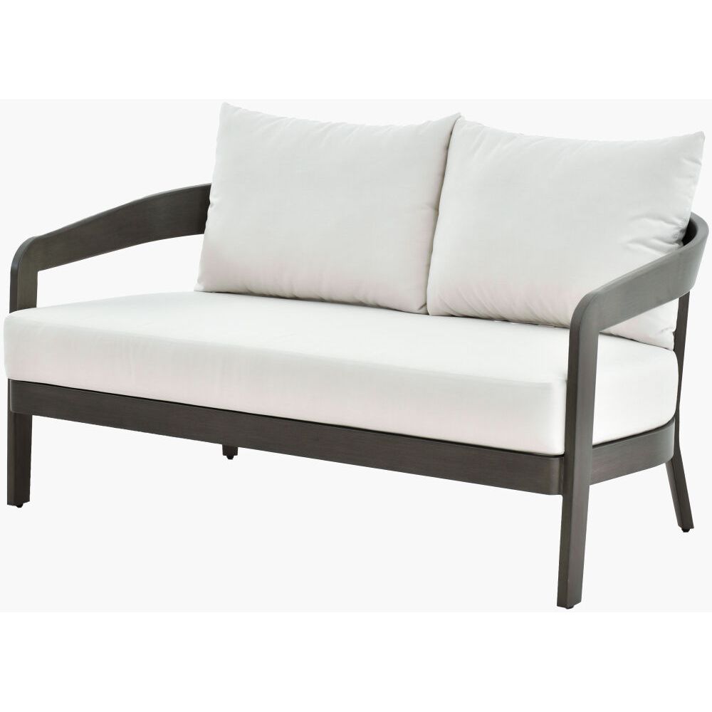 Sofas Daniella Loveseat