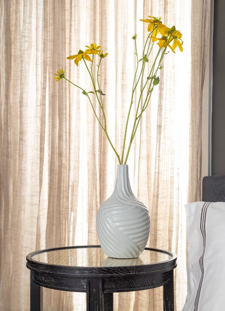 Dune Vase, Cool White