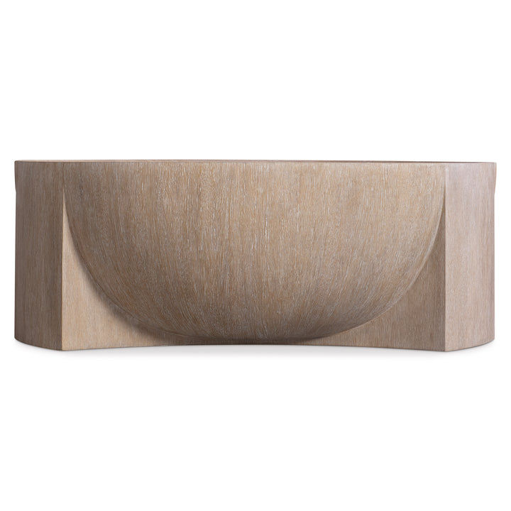 Loggia Round Cocktail Table
