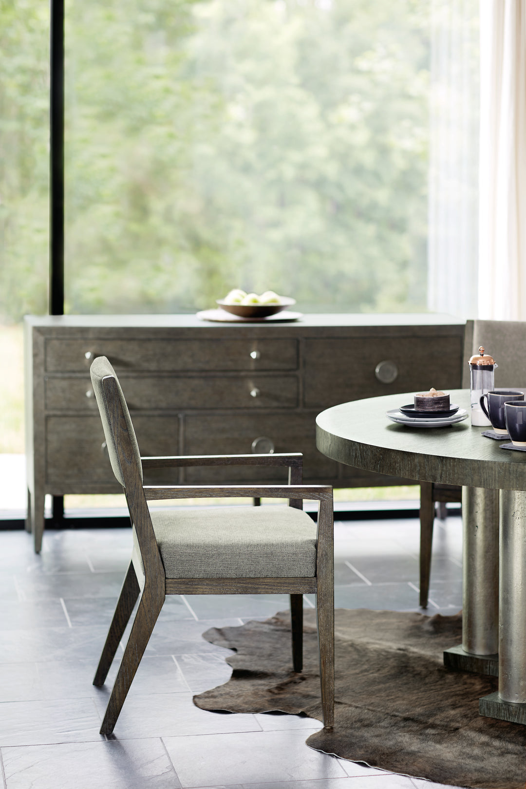 Linea Sideboard