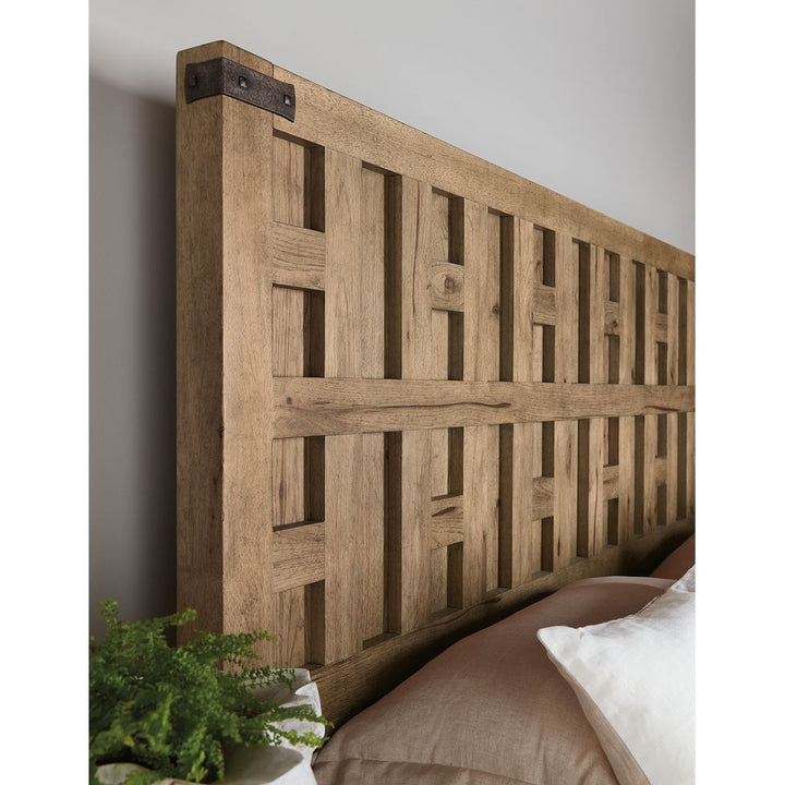 Beds Vineyard Row California King Panel Bed - Light Wood