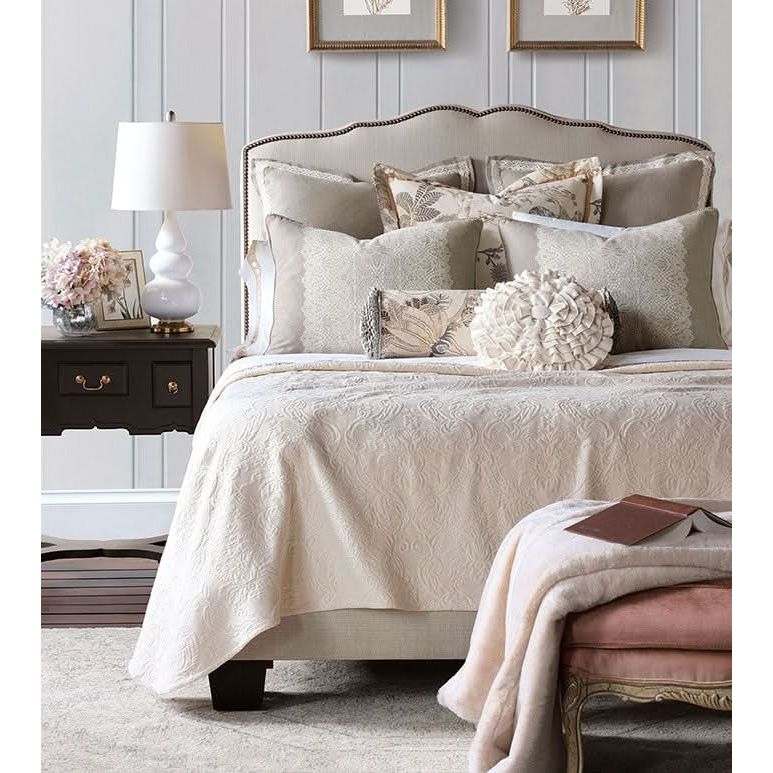 Bedding: Shams Shaggy Linen Euro Sham