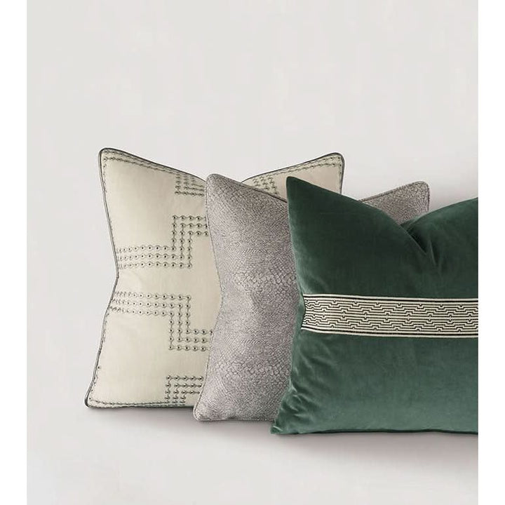 Pillows Majestic Smoke with Small Welt