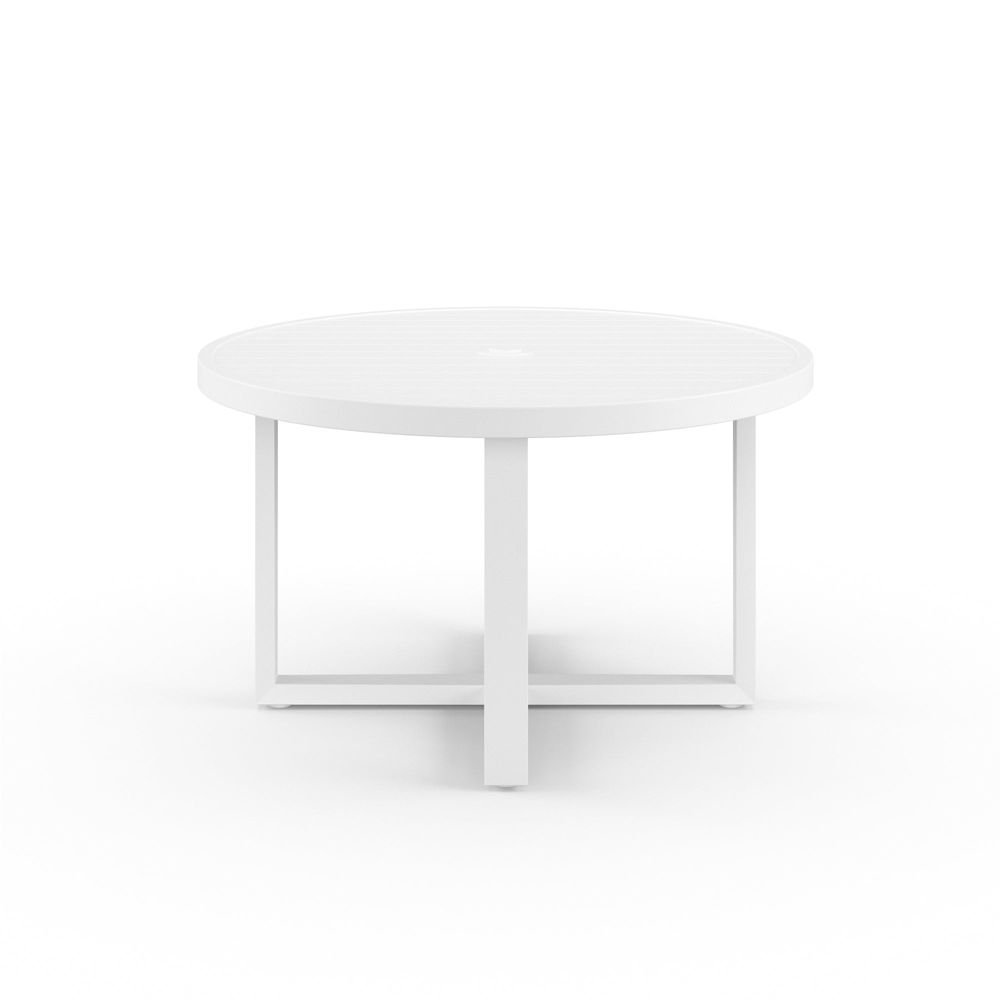 Outdoor Dining Tables Newport 50" Round Dining Table