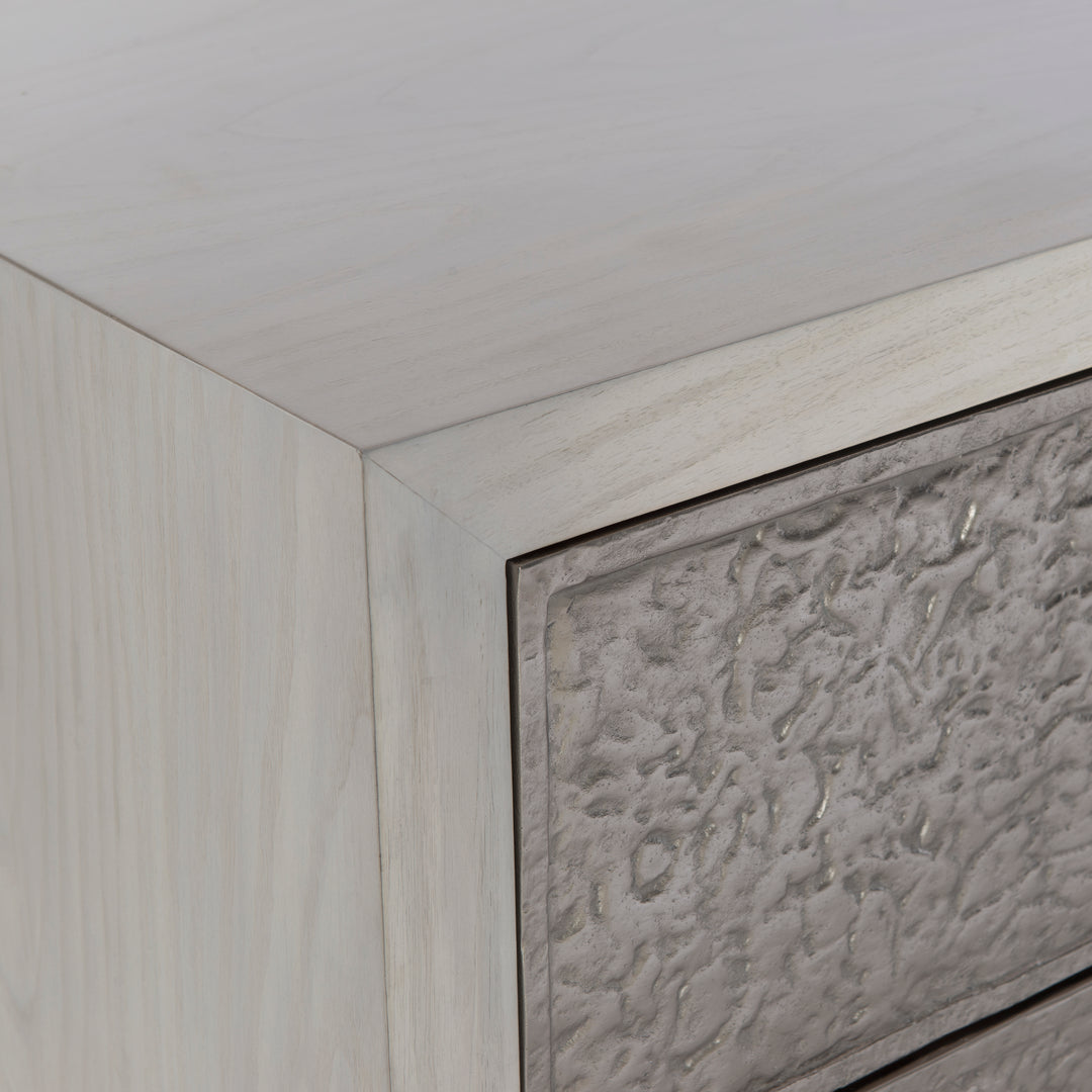 Ware Dresser