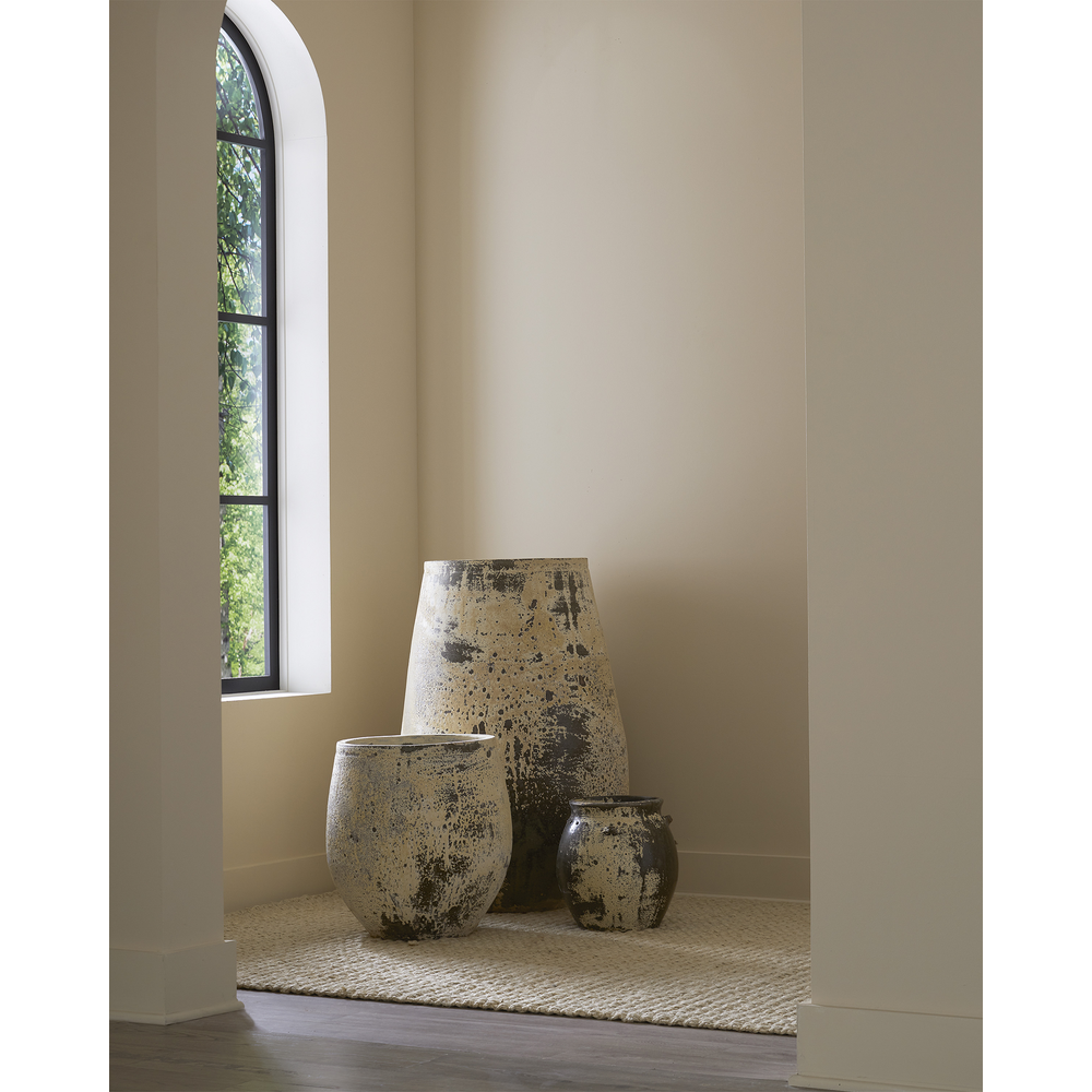Sicilia Medium Antique White Planter
