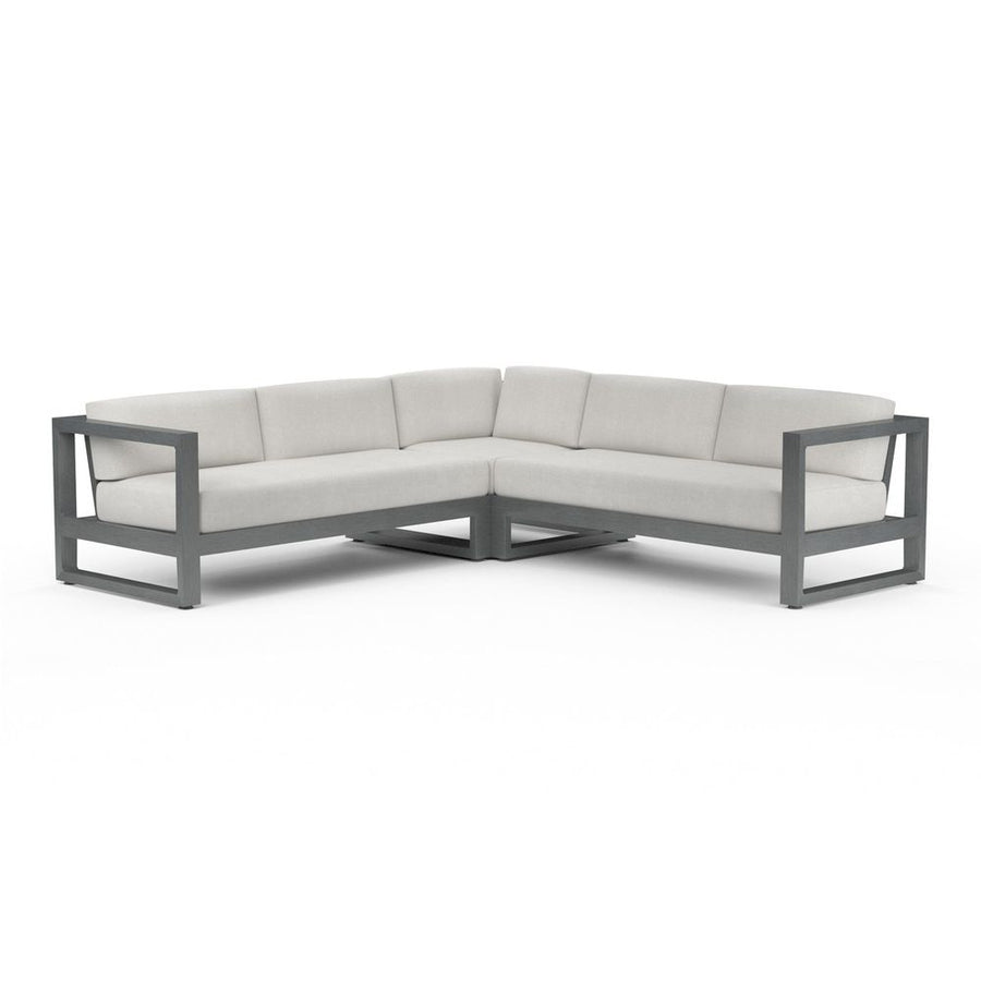Outdoor Sofas and Sectionals Redondo Sectional in Cast Silver, No Welt
