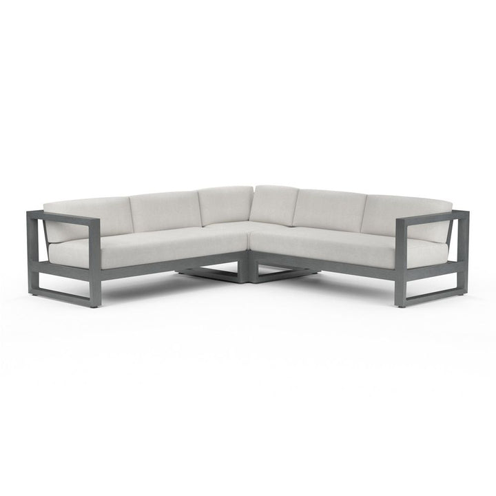 Outdoor Sofas and Sectionals Redondo Sectional in Cast Silver, No Welt