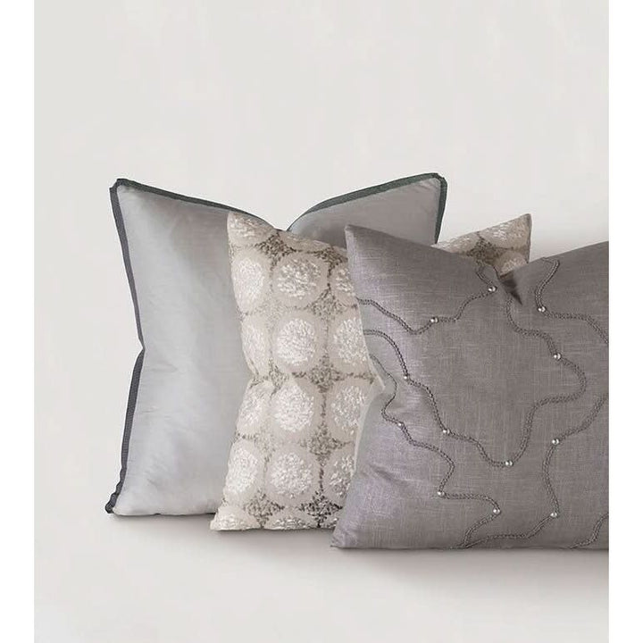 Pillows Enigma Fog with Butterfly Pleats