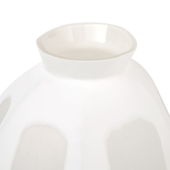 Helsinki Medium Vase, Powder White