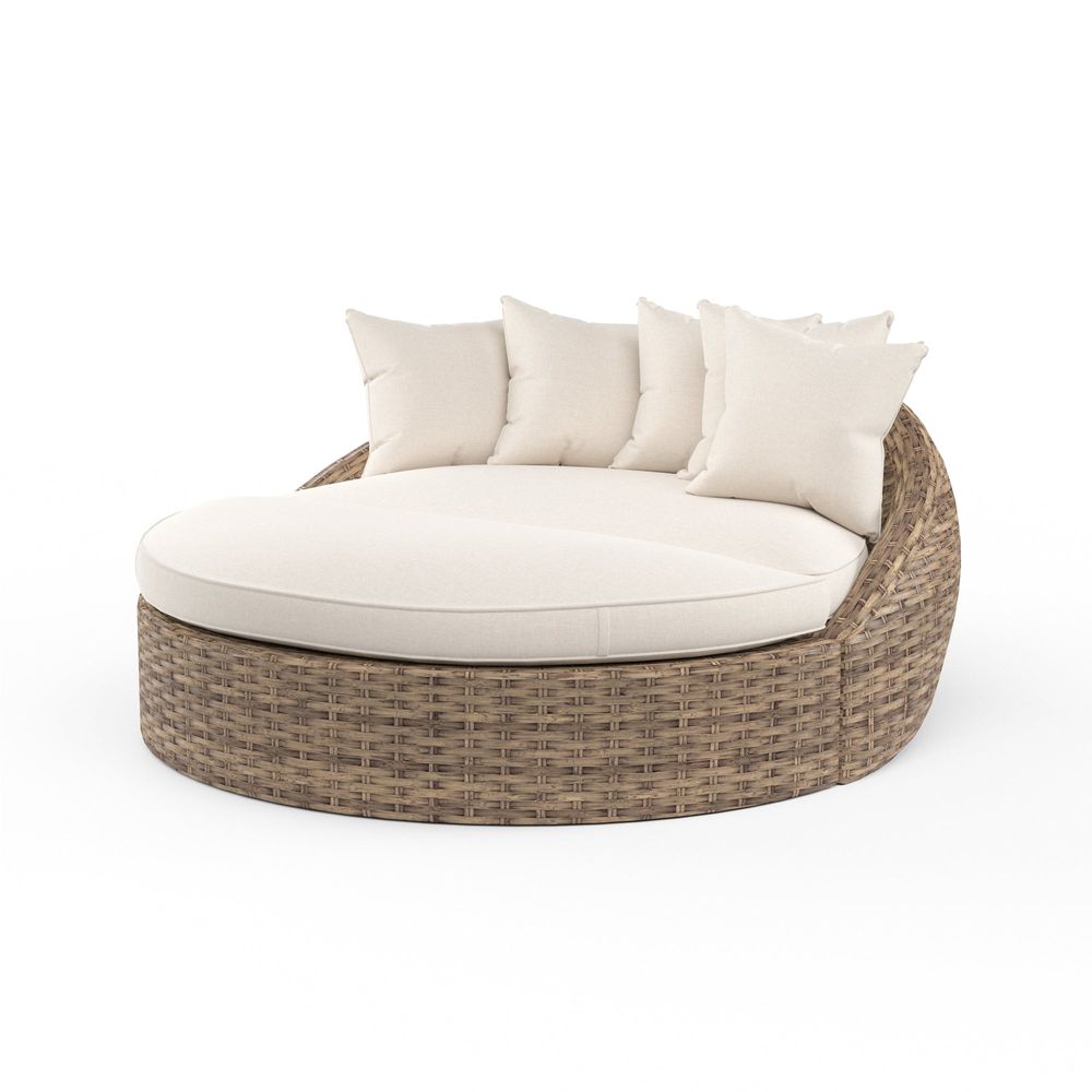 Outdoor Daybeds Havana Round Daybed in Canvas Flax w/ Self Welt