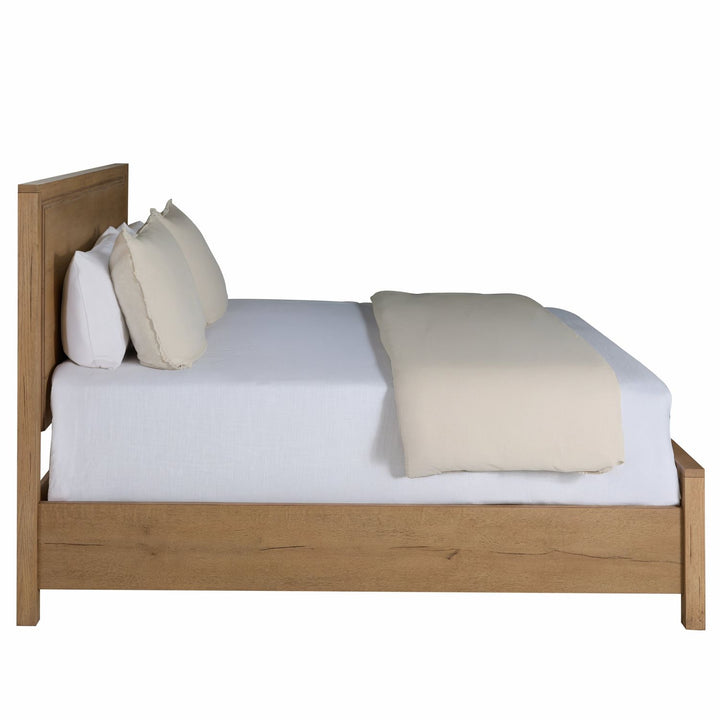 Wren Oak Wood Bed