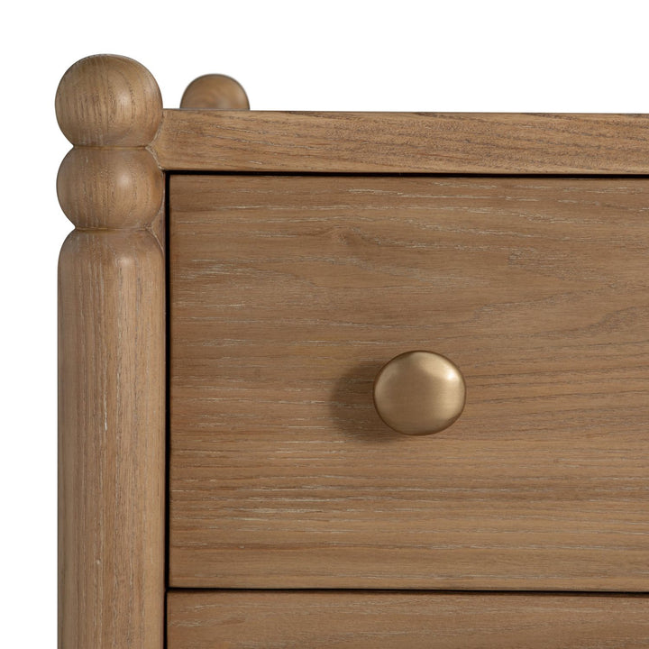 Mira Dresser