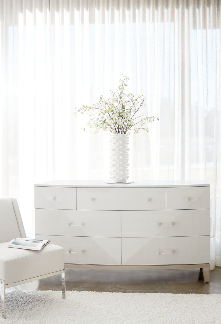 Axiom Dresser