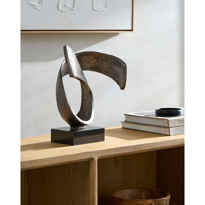 Icaro Decorative Sculpture