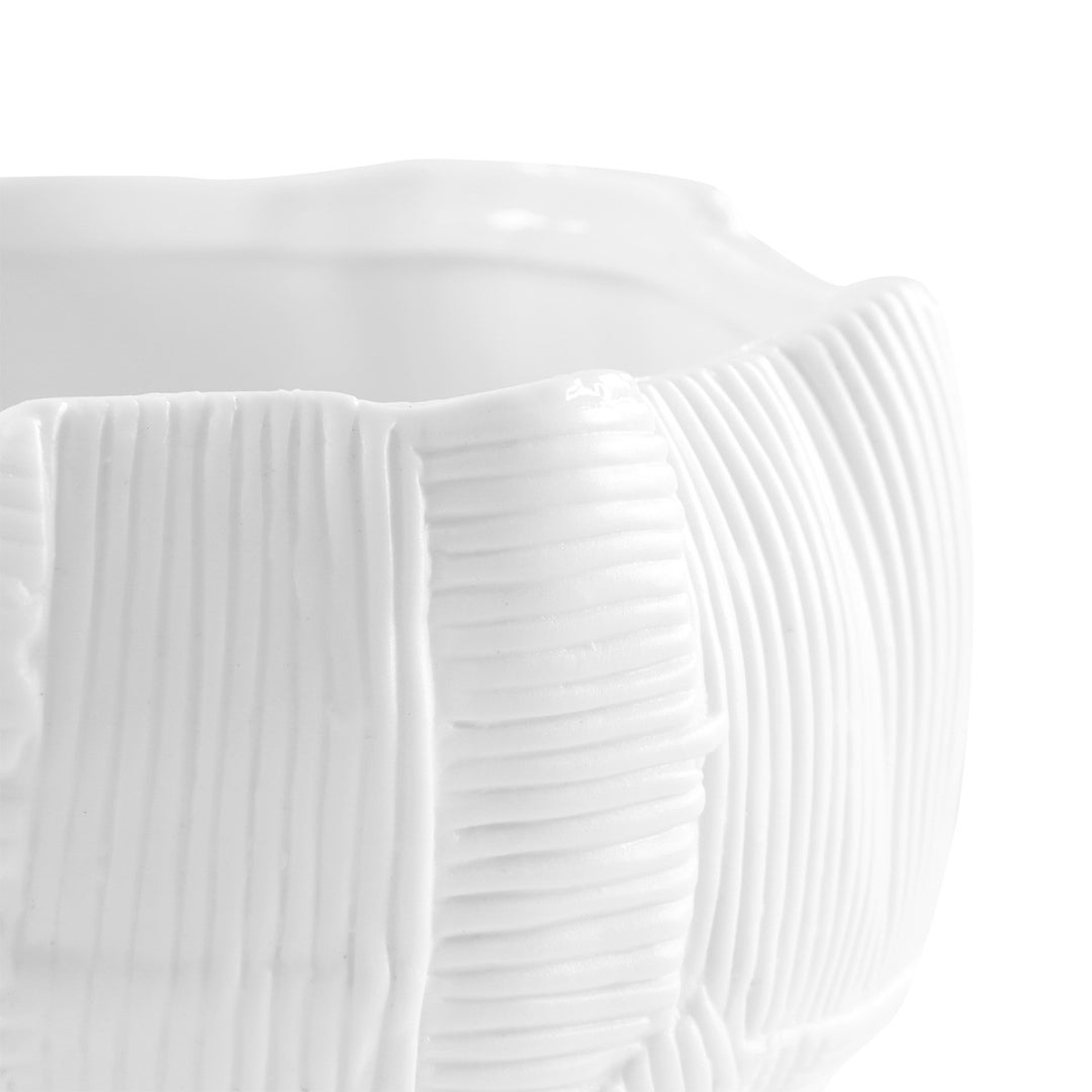 Krissa Small Vase, Blanc de Chine