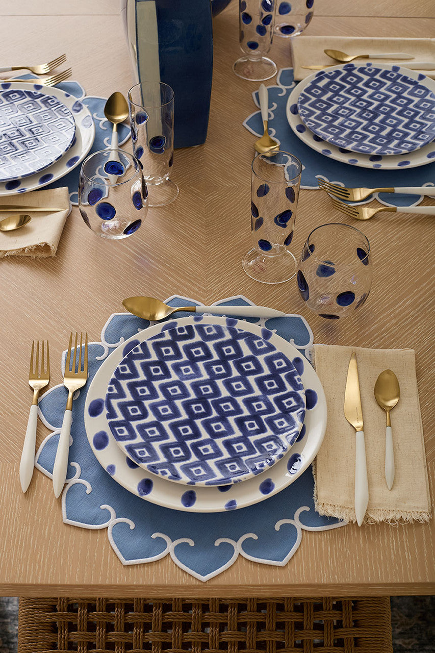 Larson Dining Table