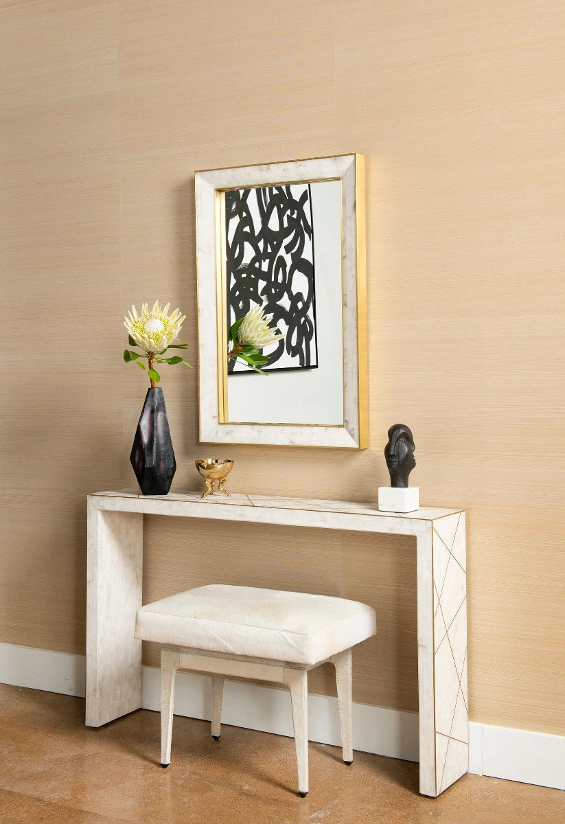 Leighton Mirror, Alabaster