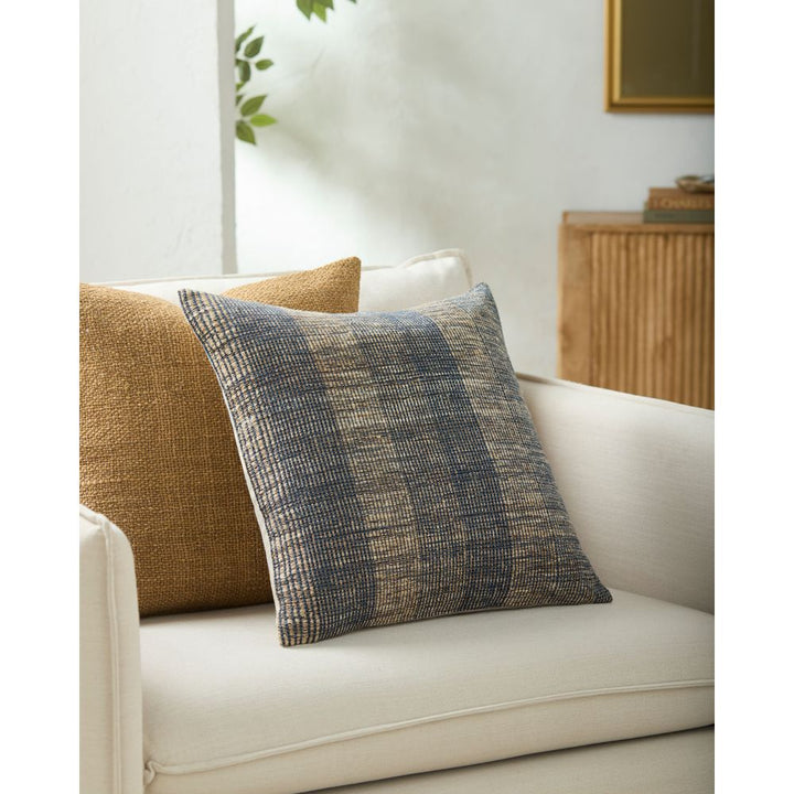 Marzano Pillow