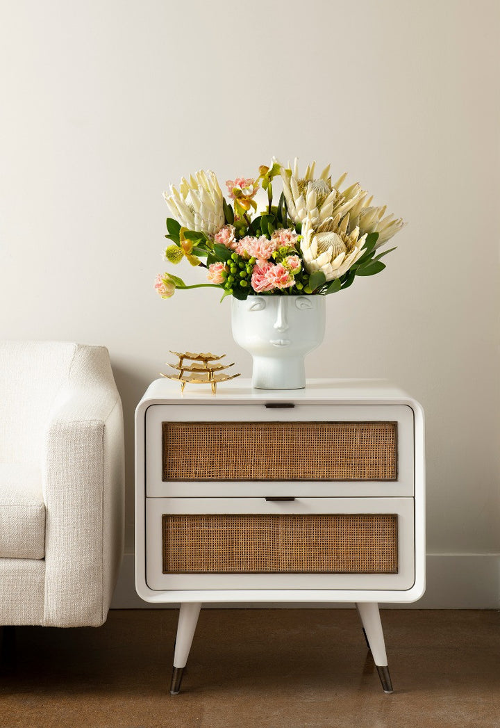 Nico Vase, Cool White