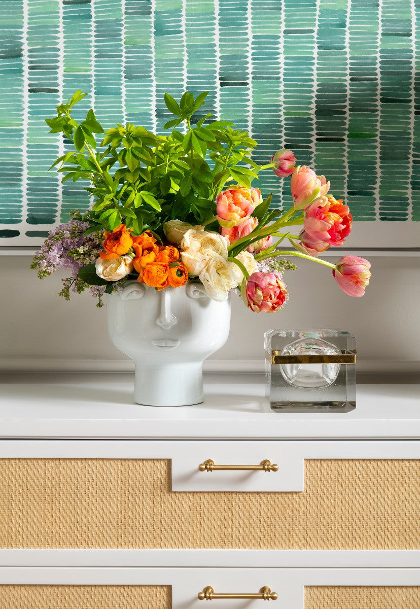 Nico Vase, Cool White
