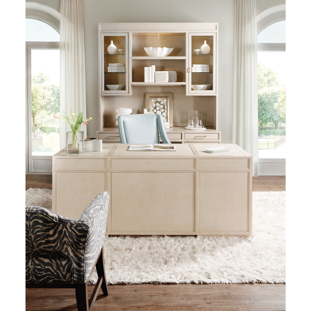 Marlowe Hutch - image 6