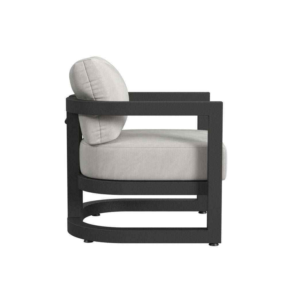 Outdoor Lounge Chairs Malibu Club Chair in Cast Silver, No Welt