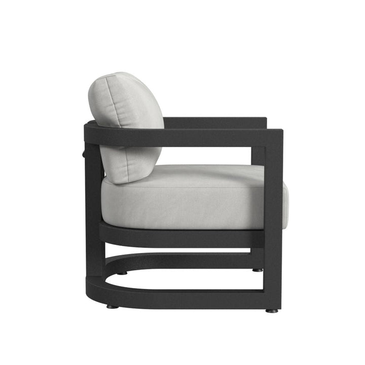 Outdoor Lounge Chairs Malibu Club Chair in Cast Silver, No Welt