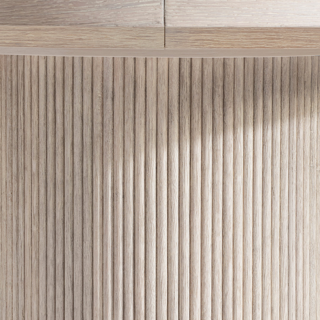Lucerne Round Dining Table