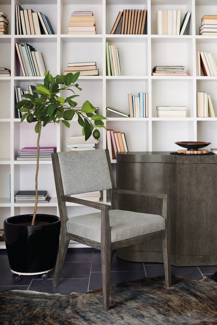 Linea Arm Chair