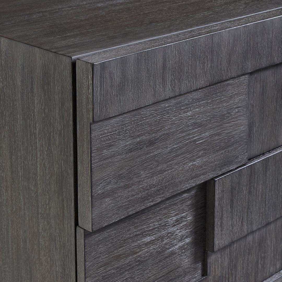 Lancer Dresser