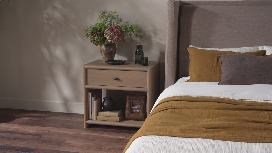Analisa Nightstand