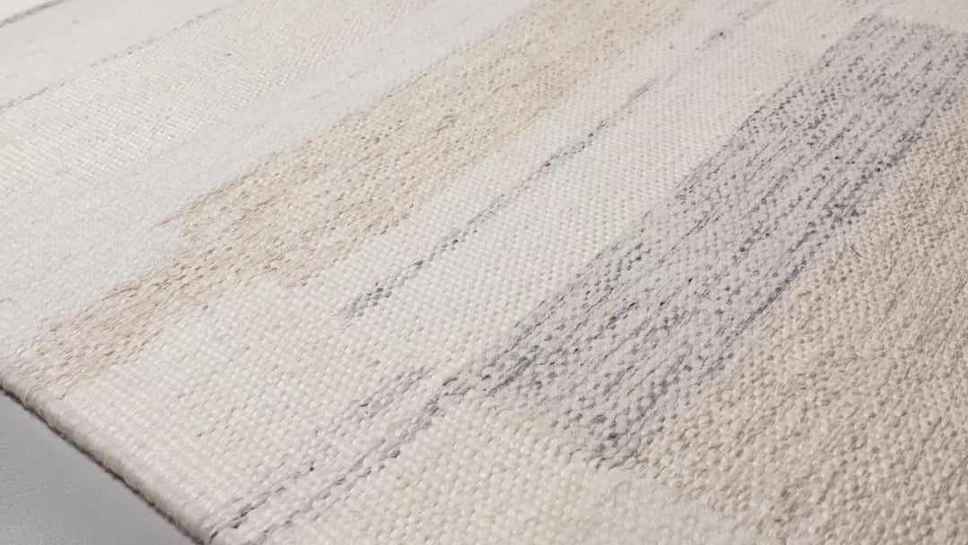 Loloi Evelina Ivory / Beige 18" x 18" Sample Rug