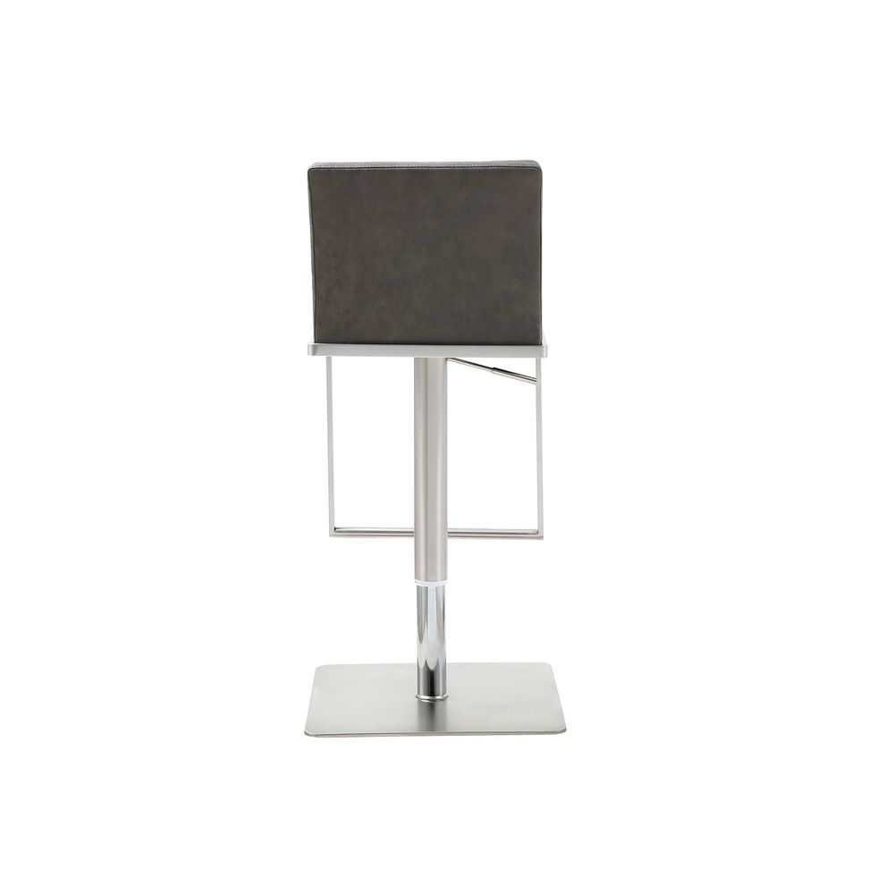 Clay Barstool