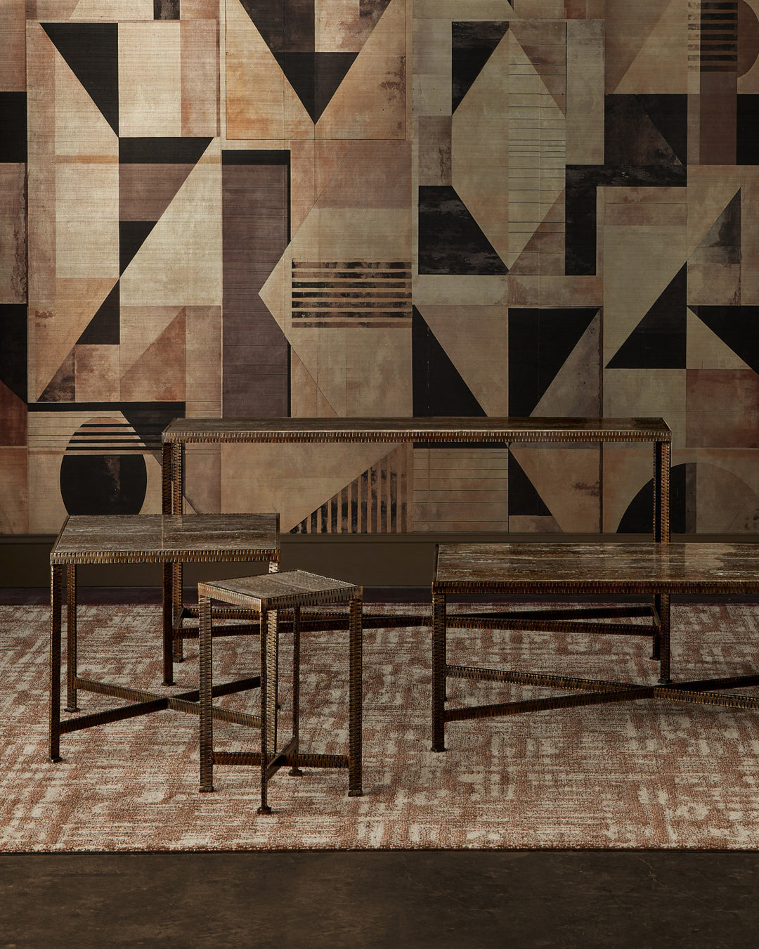 Ampleur Console Table
