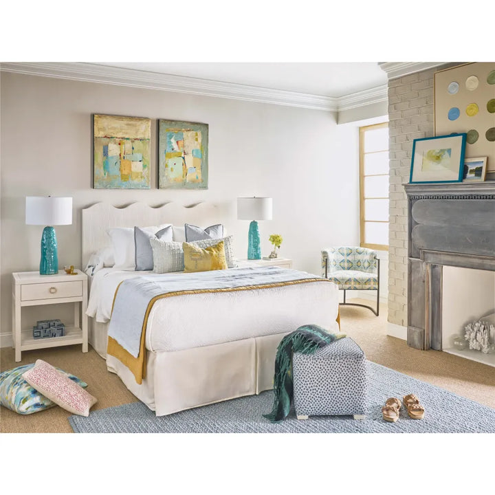 Turo Nightstand
