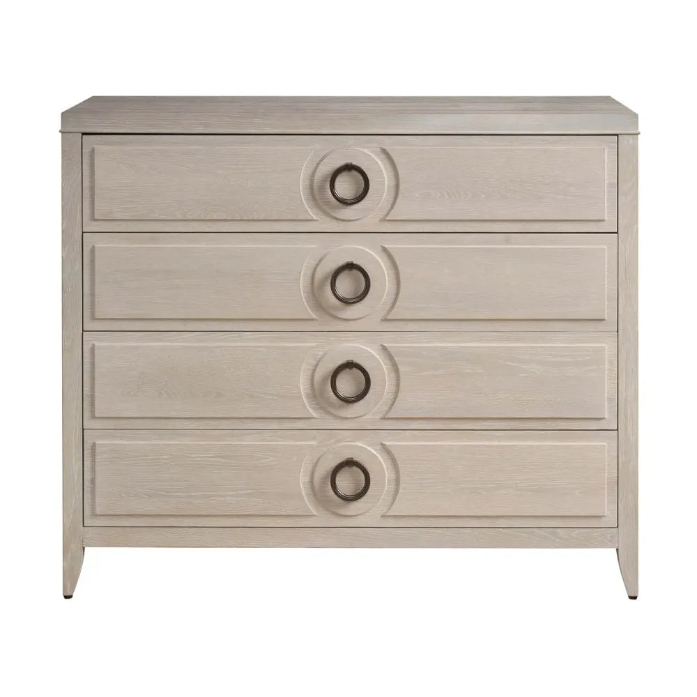 Lizmore Chest