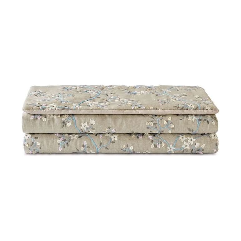 Bedding: Bed Scarves Oasis Emdroided Bed Scarf